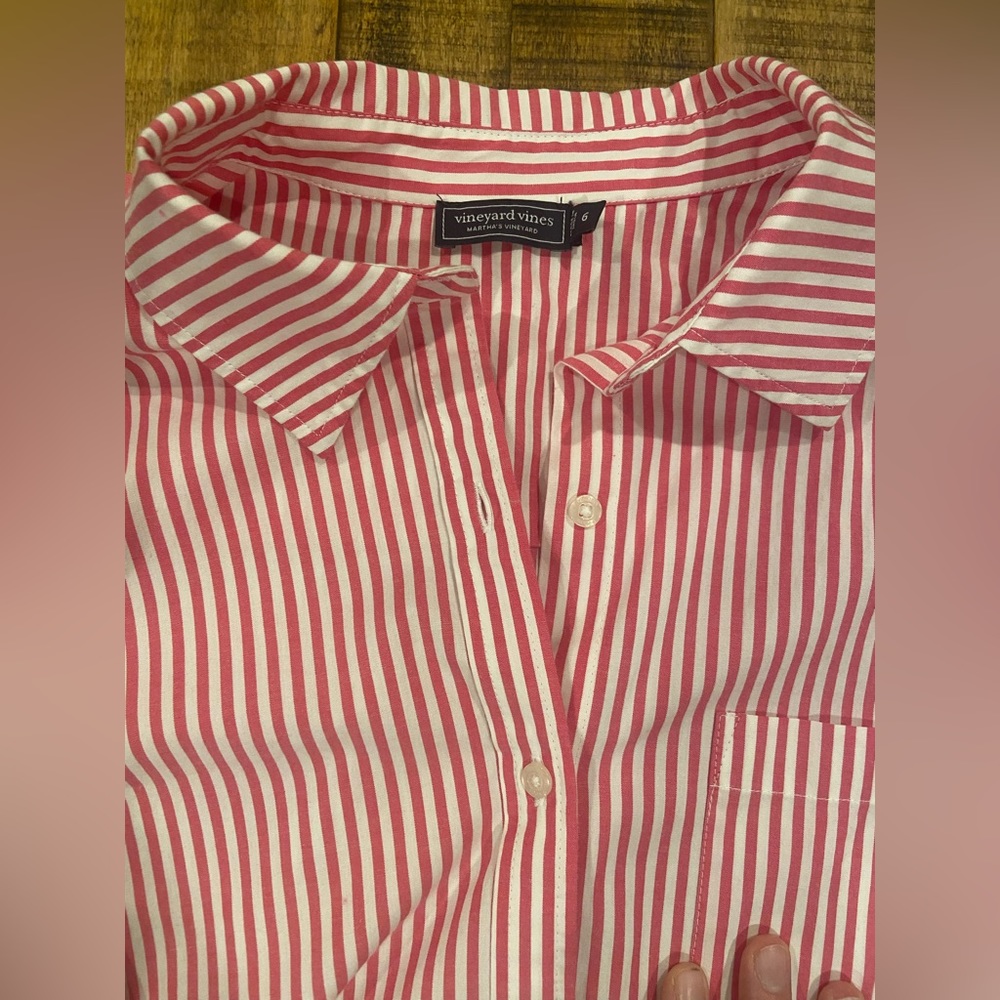 Pink striped Vineyard Vines Button Down Shirt